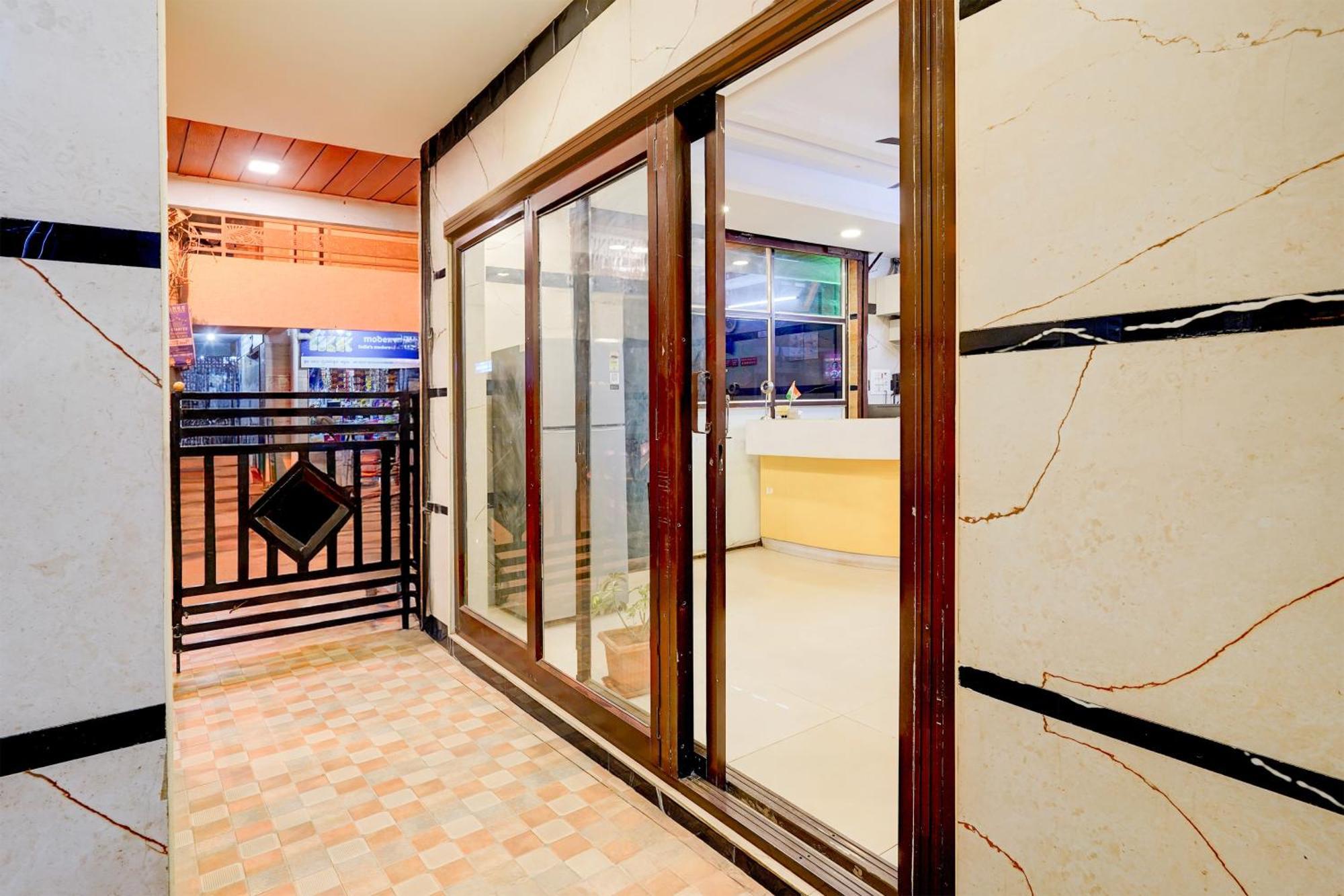 Hotel O Bluestar Bengaluru Kültér fotó